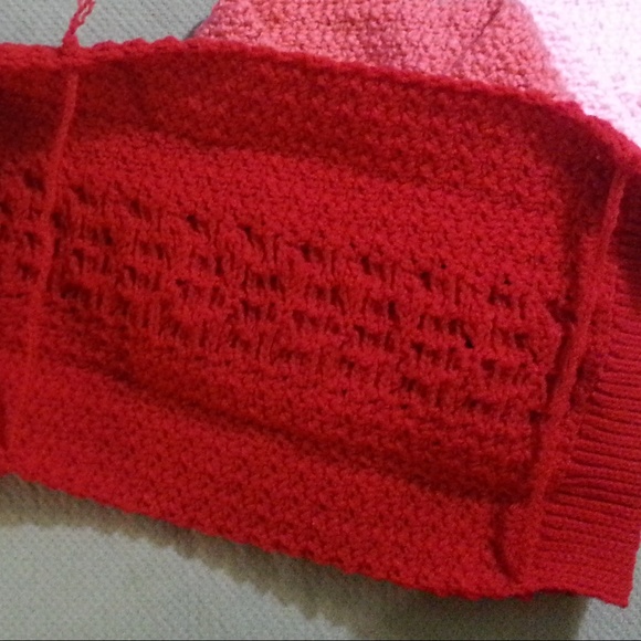 Scarf, Cowl - Picture 3 of 3
